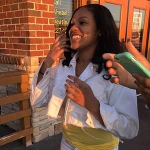 Meet your Posher, Tejai